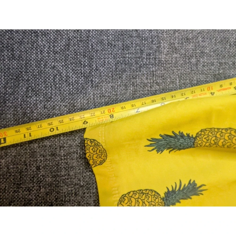 Hurley Men's Swim Board Shorts Size XL Trunks Yellow Pineapple Logo Pattern